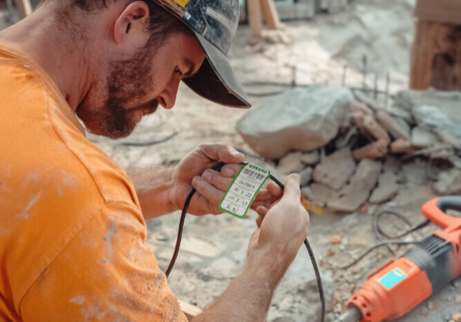 4d11e232f172964f86326571fe44154f_exif